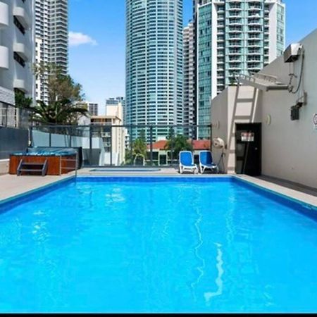 Fabulous Sea Views In The Heart Of Surfers Apartment Гоулд Коуст Екстериор снимка