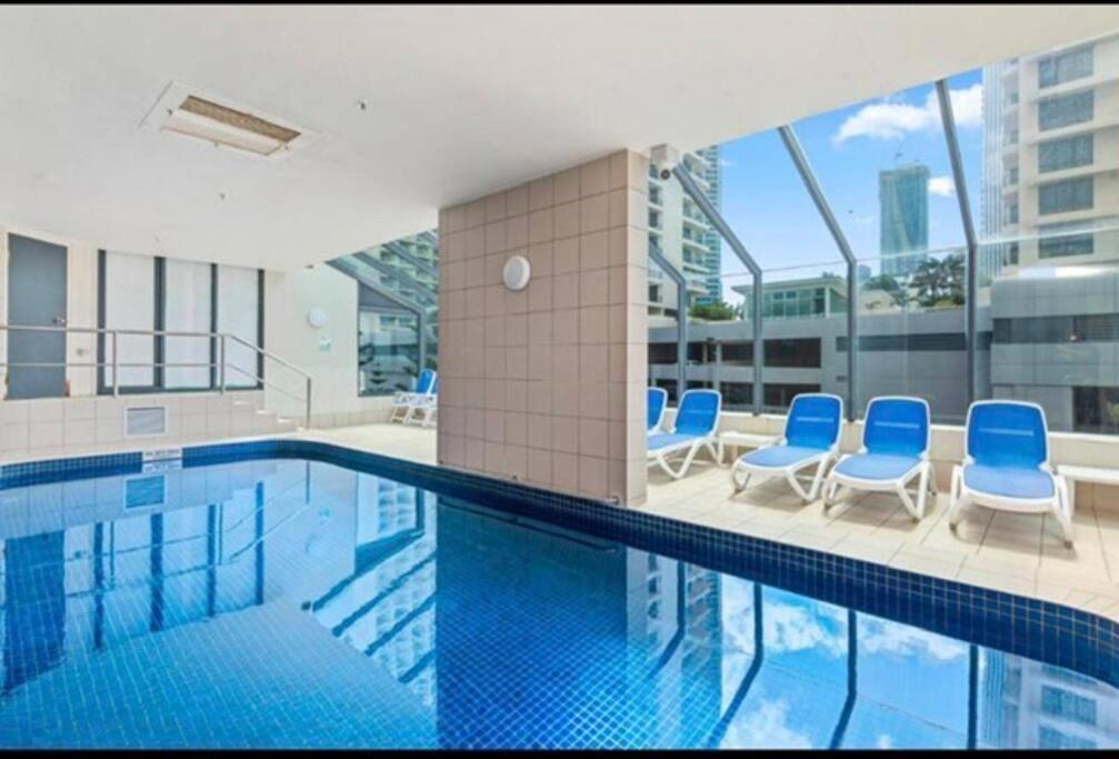 Fabulous Sea Views In The Heart Of Surfers Apartment Гоулд Коуст Екстериор снимка